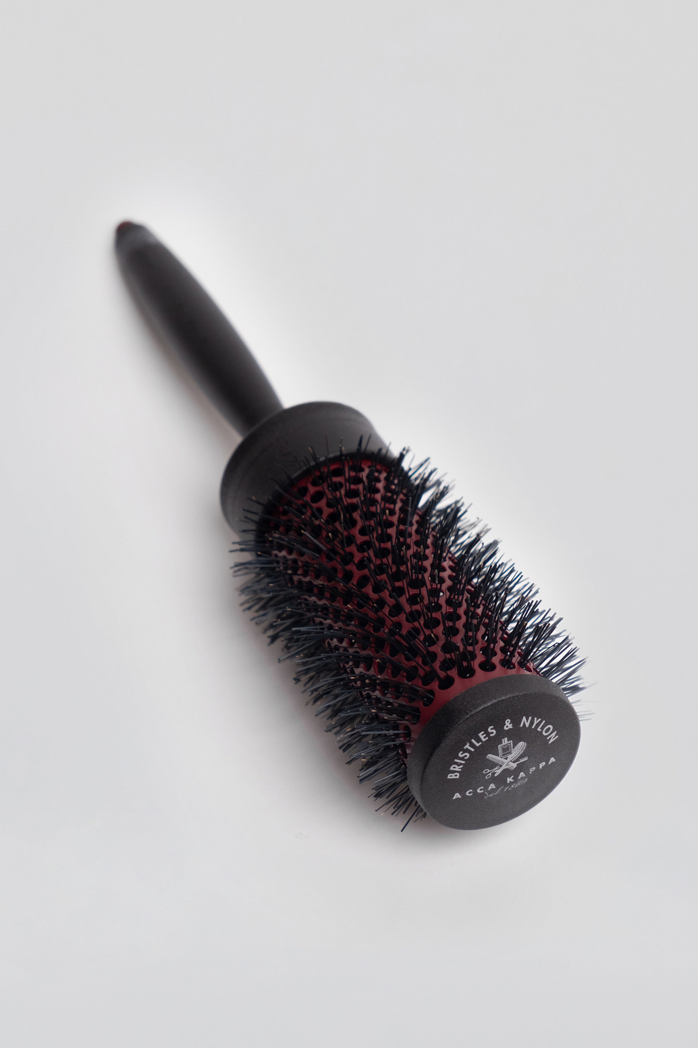 Grip & Gloss Professional Styling Brushes: 2.5''