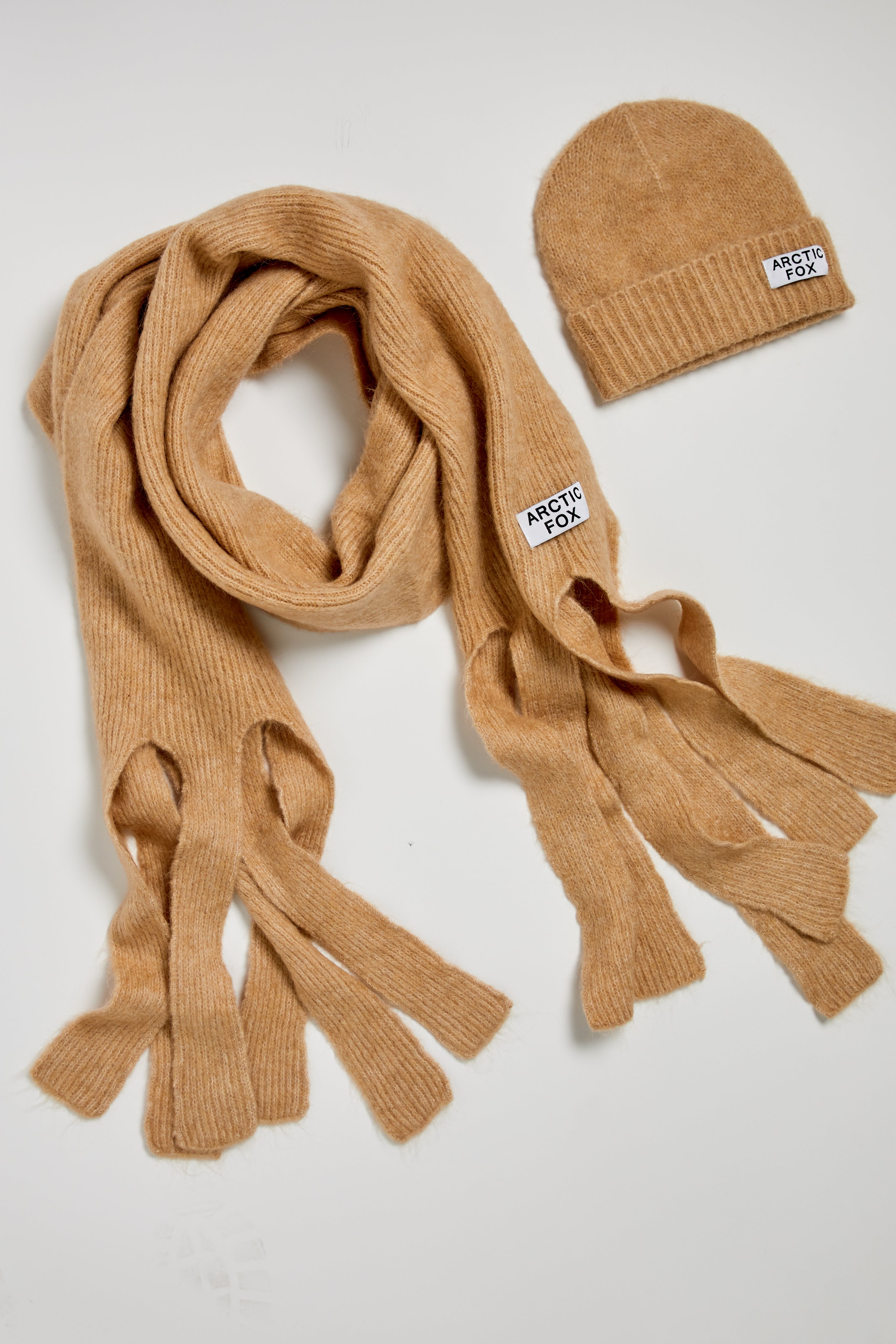 ArcticFox-The-Mohair-Scarf-Beanie-Set-Camel-Beige