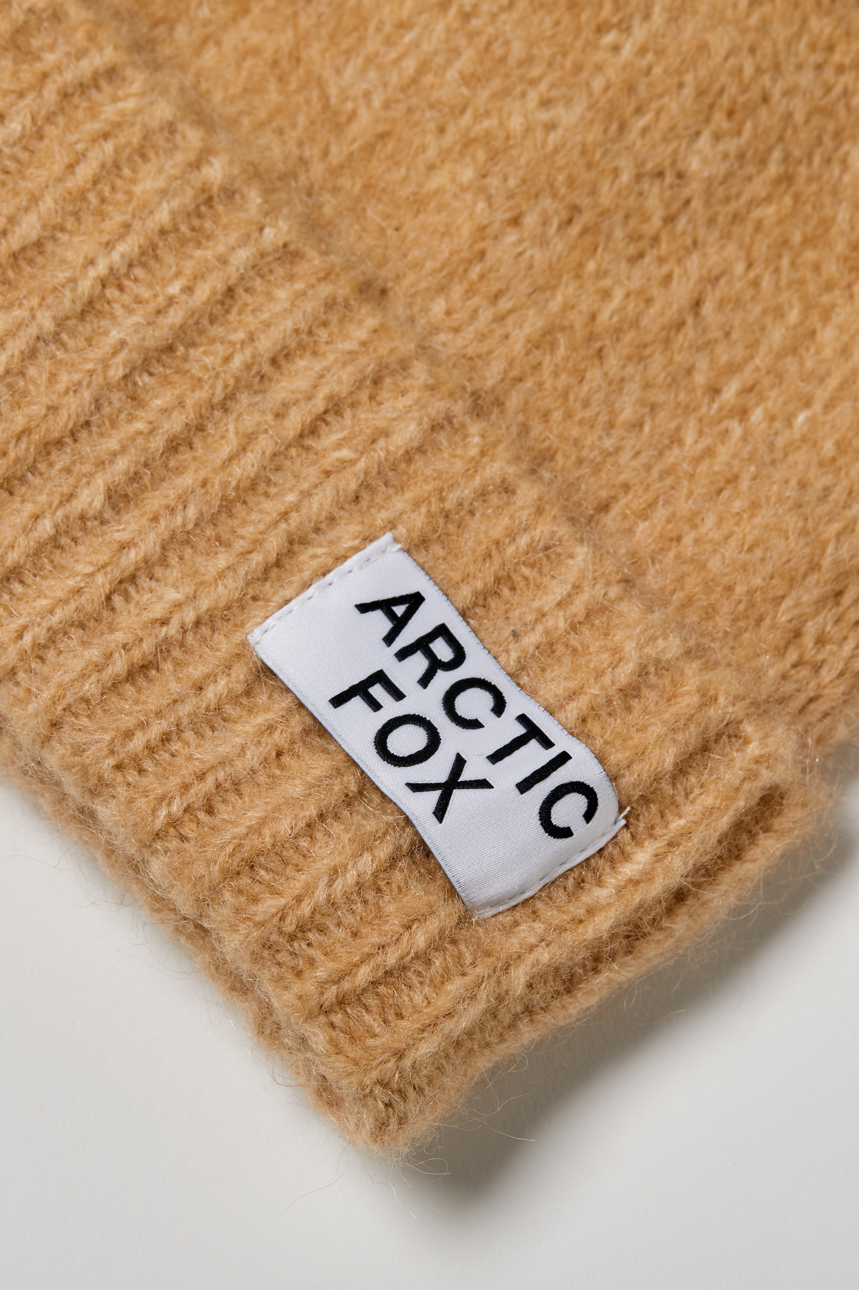 ArcticFox-The-Mohair-Scarf-Beanie-Set-Camel-Beige