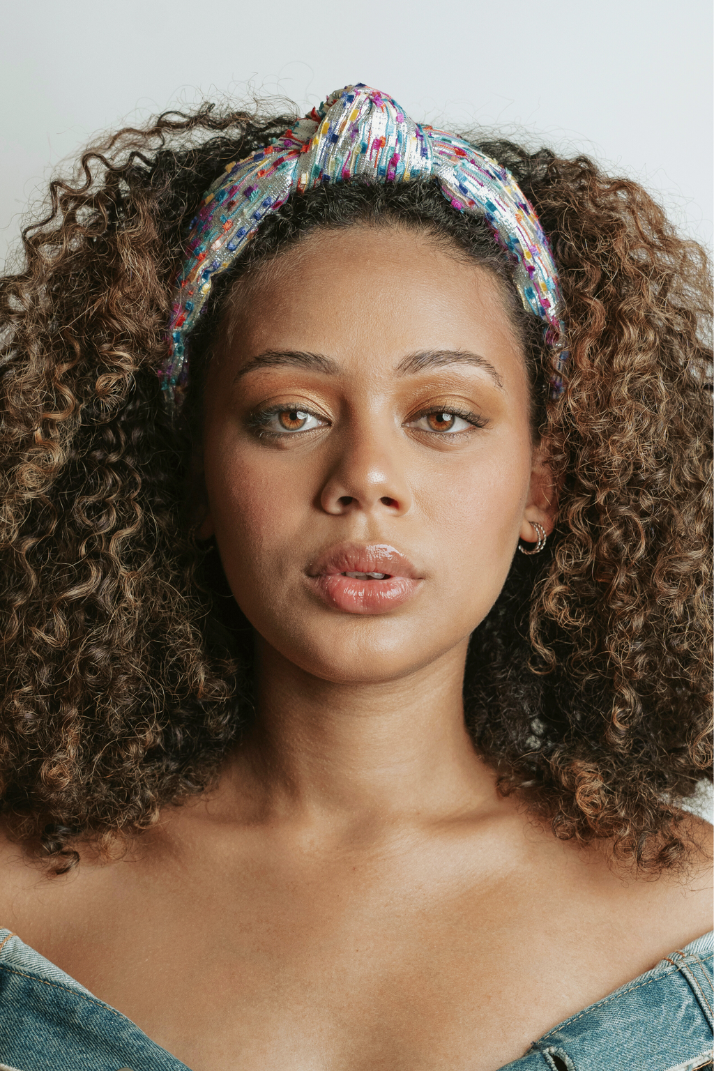 希少　コラボ　Velvet Lounge× kariang bracelet Tang Ginger Flower Bracelet in white enamel