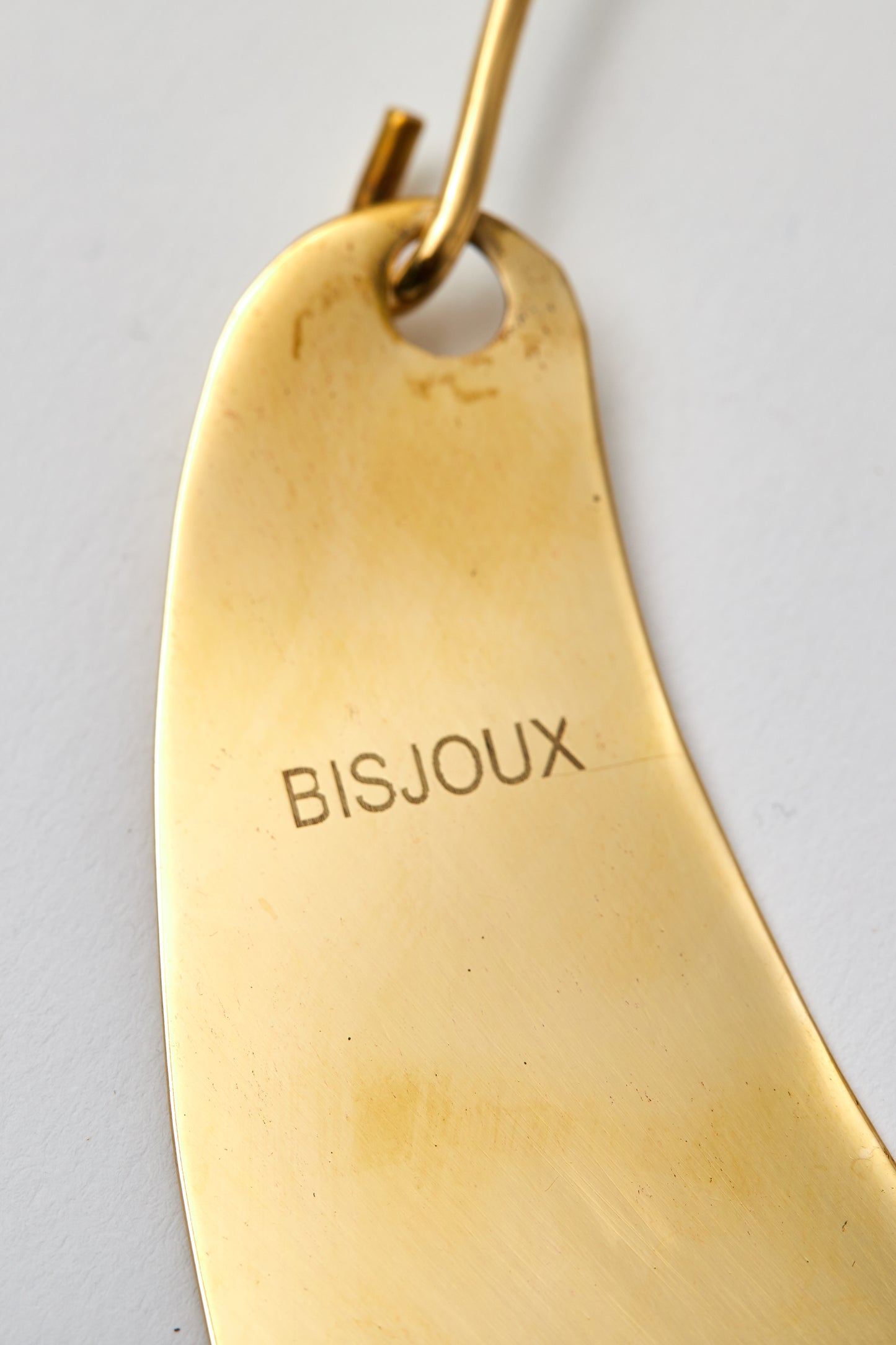 Bisjoux-Storm-Brass-Modern-Industrial-Collar-Necklace
