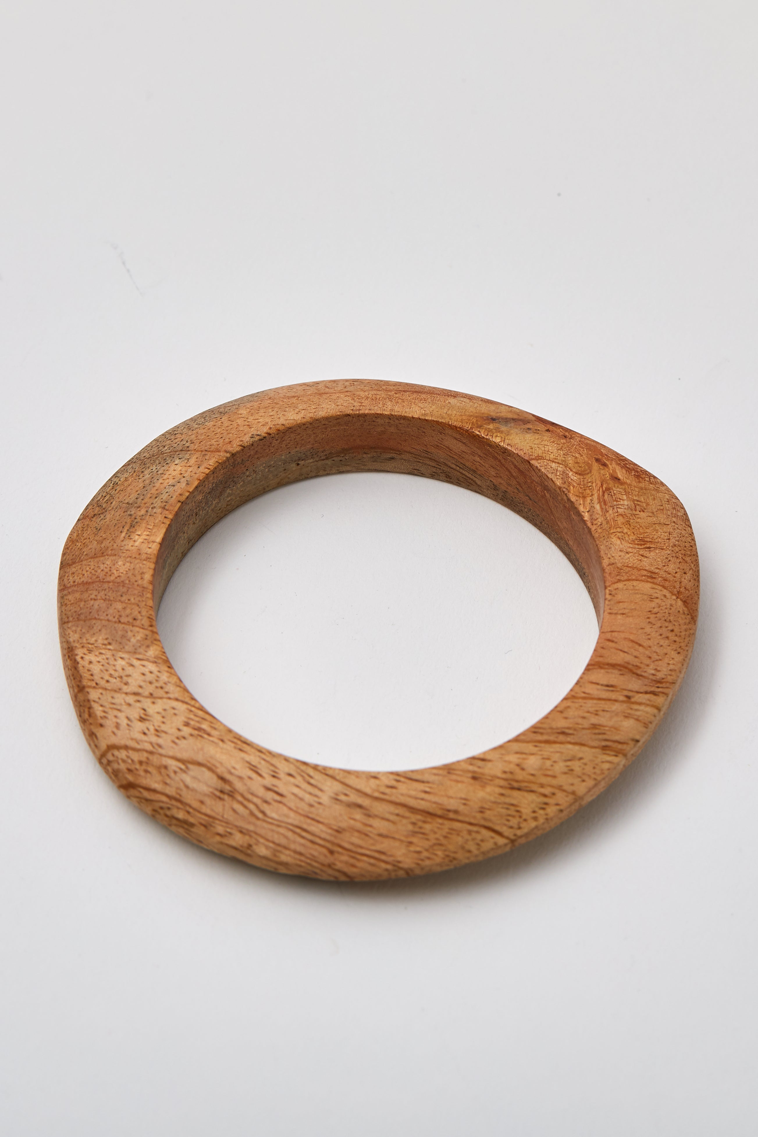 Bisjoux-Bare-Orchard-Wood-Bangle-Bracelet-Curve