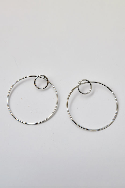 WorldFinds-Double-Hoop-Posts-Silver