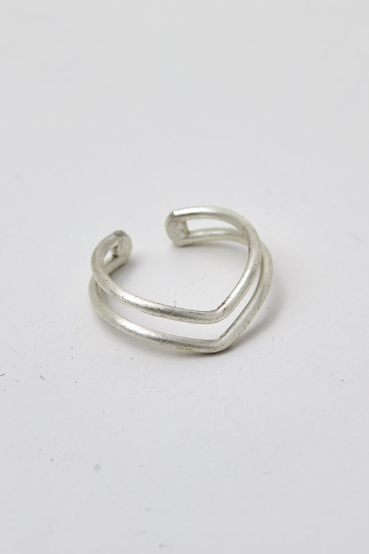 Worldfinds-Double-V-Ring-Silver