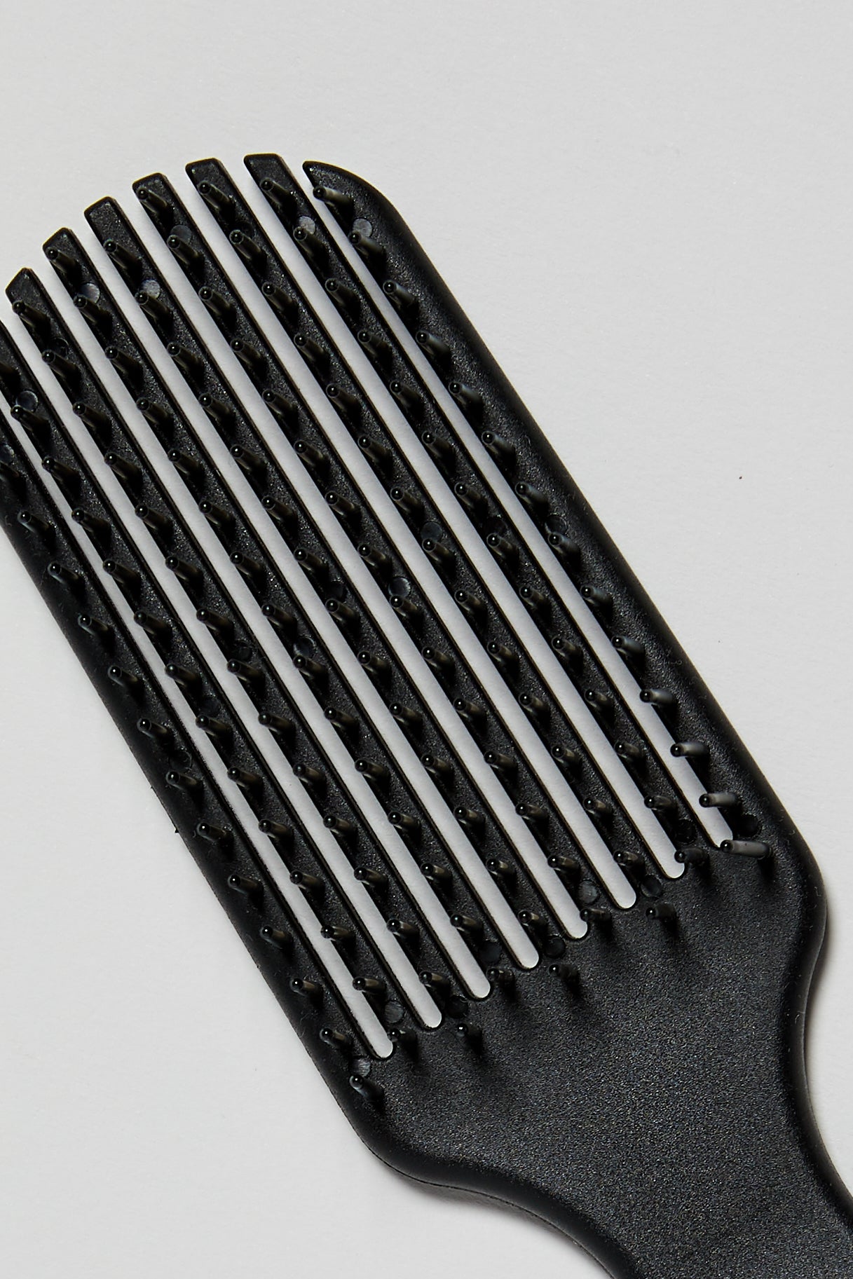 ThePotionStudio-Rib-Brush