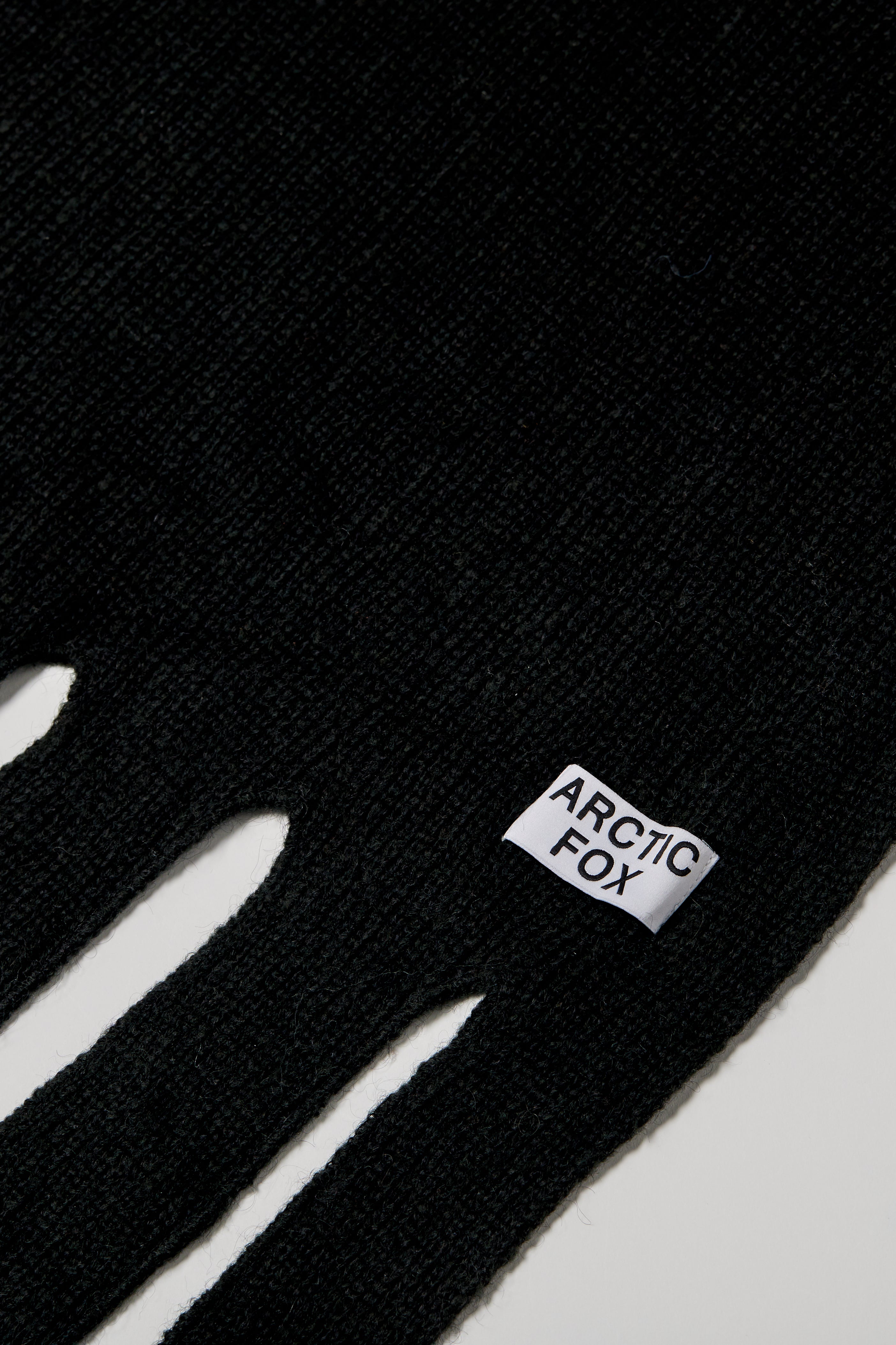 ArcticFox-The-Mohair-Scarf-Beanie-Set-Ebony-Black